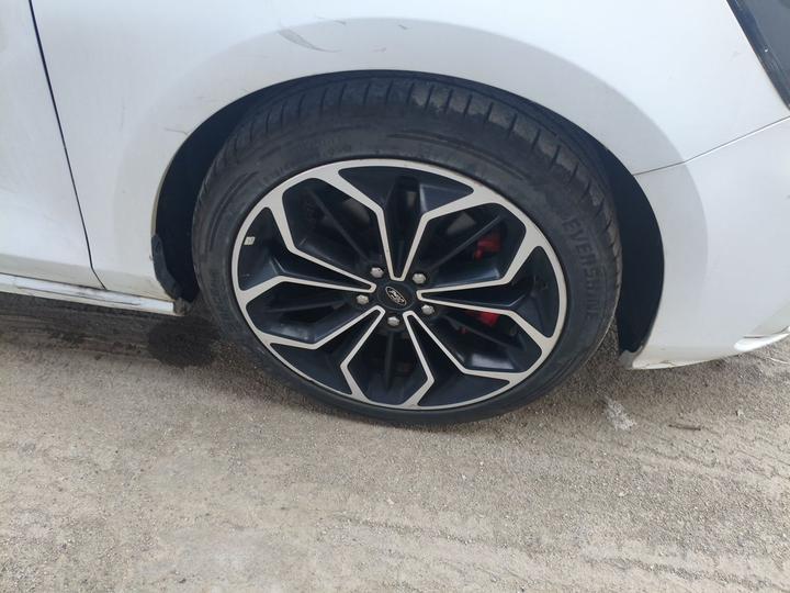 Focus 2020 Sedan EcoBoost 180 AT ST Line photo 8