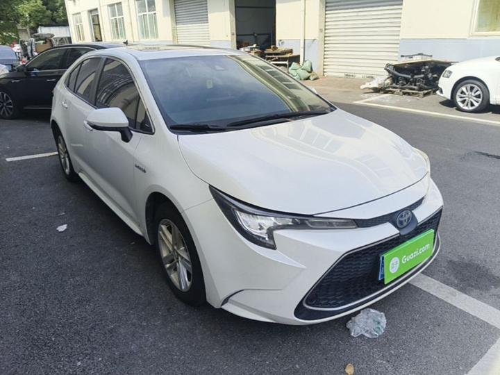 Levin 2022 Hybrid 1.8H E-CVT Luxury photo 3