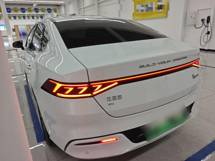 Qin PLUS 2024 Honor EV 420KM photo 4
