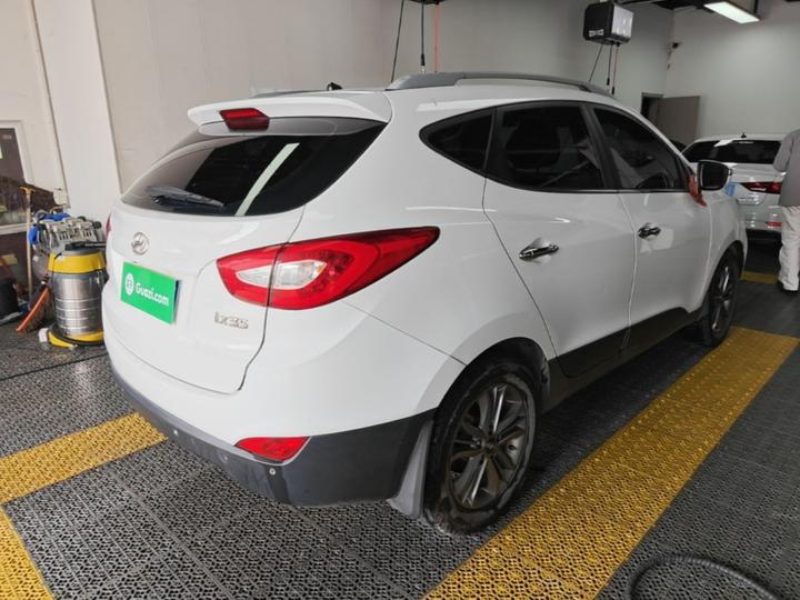 ix35 2015 2.0L AT RWD Smart IV photo 6