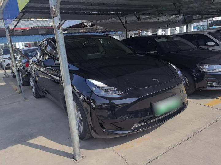 Model Y 2022 RWD photo 3