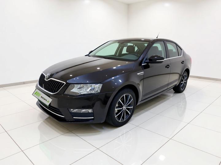 Octavia 2017 1.6L AT
