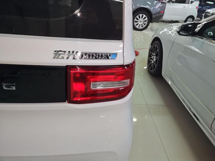 Hongguang MINIEV 2022 NCM photo 7
