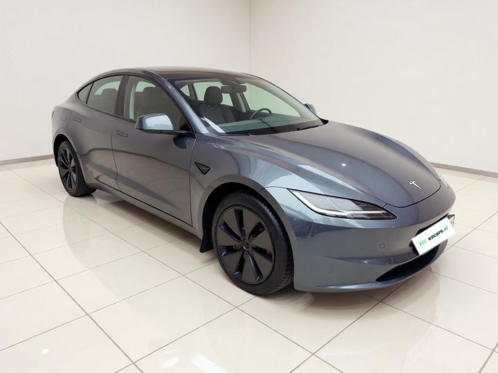 Model 3 2023 RWD photo 3