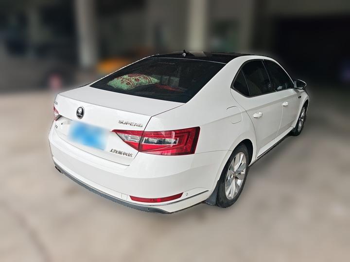 Superb 2016 TSI280 DSG photo 6