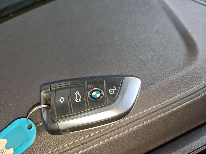 i3 2022 eDrive 35 L photo 8