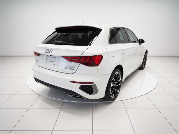 A3 2023 Facelift Sportback 35 TFSI Fashion Sport photo 6