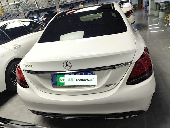 C-Class 2021 C 260 L Sport photo 3