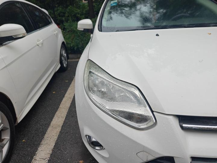 Focus 2012 Hatchback 1.6L AT photo 7