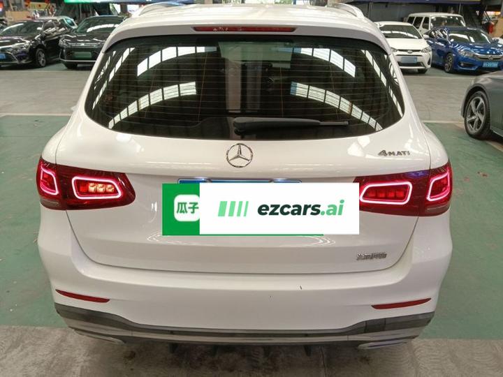 GLC 2020 Facelift GLC 260 L 4MATIC Luxury photo 4