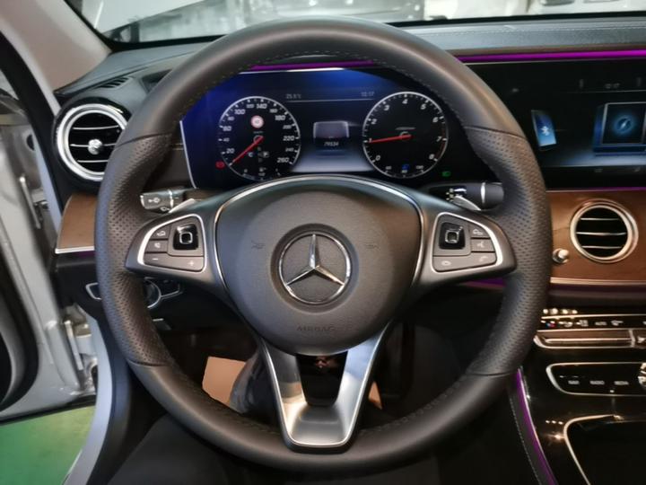 E-Class 2016 E 200 L photo 6