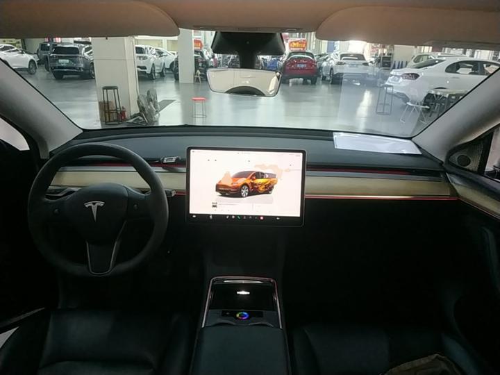 Model Y 2022 Facelift RWD photo 5