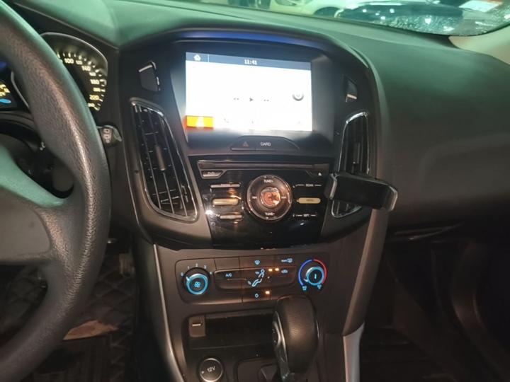 Focus 2017 Hatchback 1.6L AT Comfort photo 8