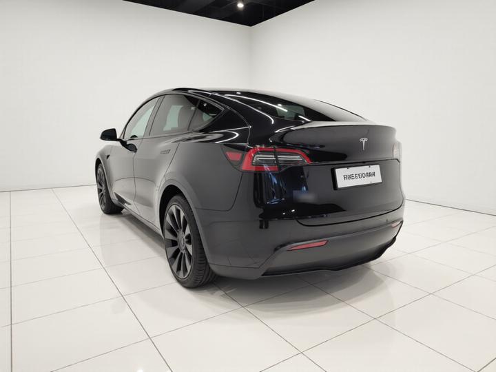 Model Y 2021 Standard Range RWD photo 4
