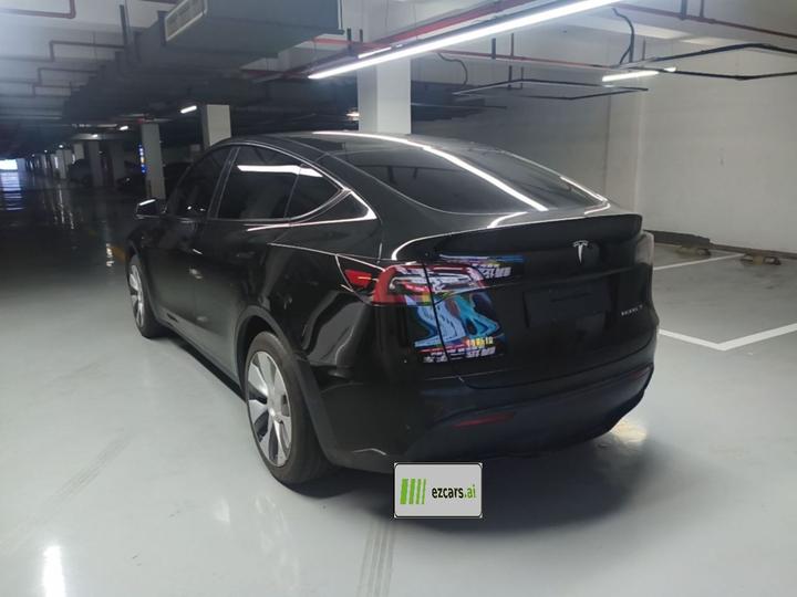Model Y 2022 Facelift RWD photo 4