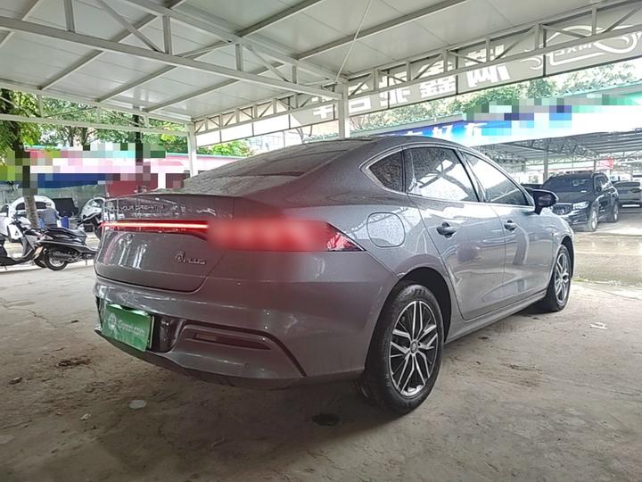 Qin PLUS 2024 Honor EV 420KM Leading photo 6