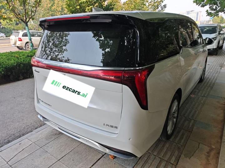 2023 2.0T 6-Seater photo 4