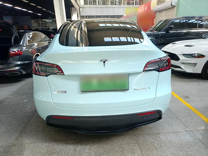 Model Y 2022 Facelift RWD photo 3
