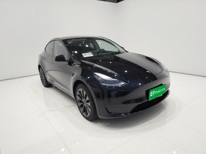 Model Y 2022 RWD photo 3