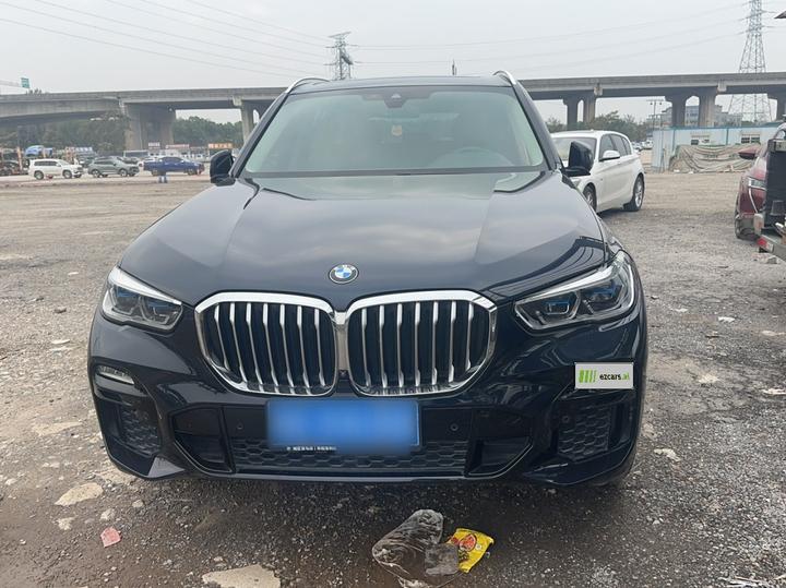 X5 Imported 2020 xDrive40i M Sport Package photo 3