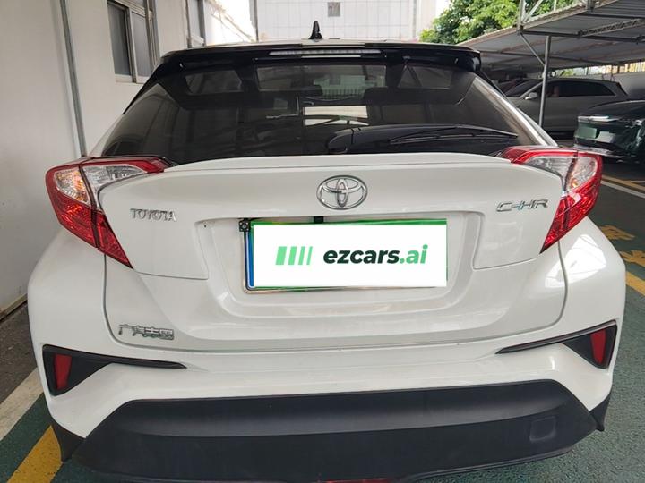 C-HR 2020 2.0L Leading photo 3