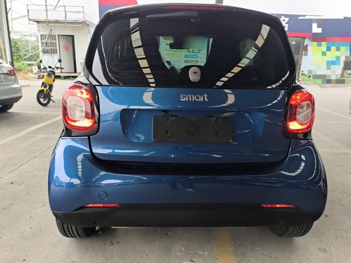 fortwo 2015 1.0L 52 Coupe photo 3