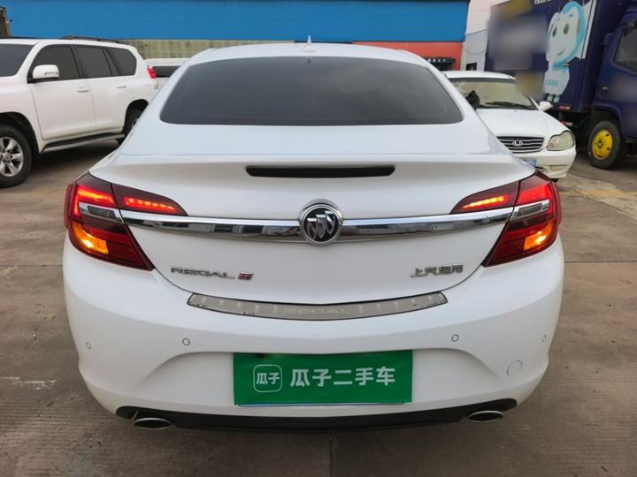Regal 2015 1.6T Elite Tech photo 3