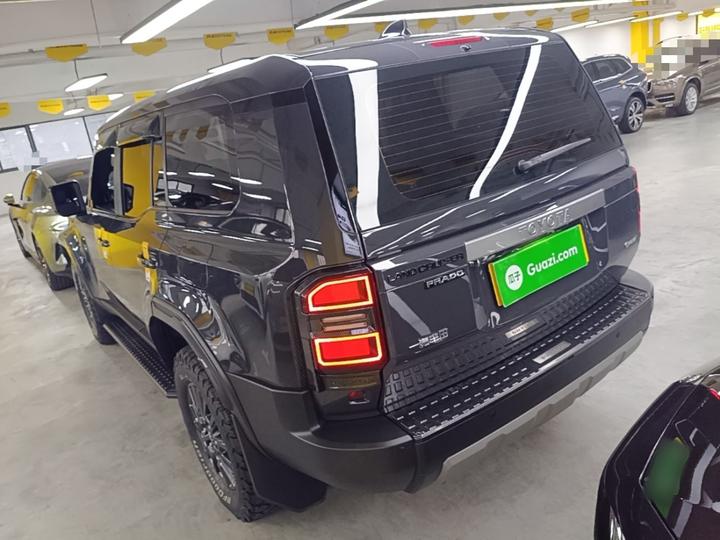 Prado 2024 2.4T TX 5-Seater photo 4