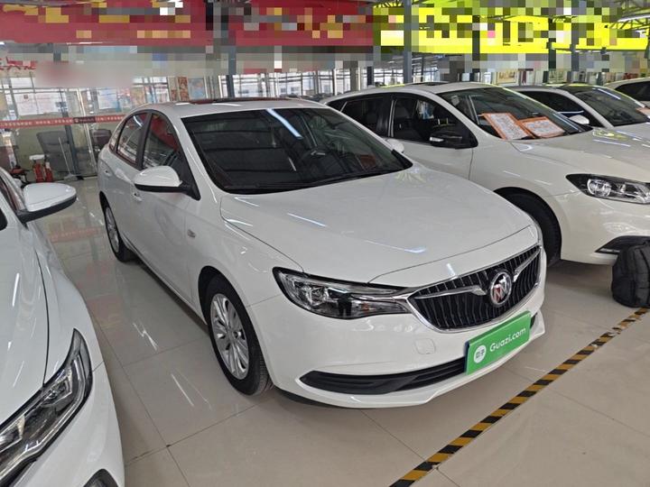 Excelle 2021 Facelift Classic 1.5L AT Elite photo 3