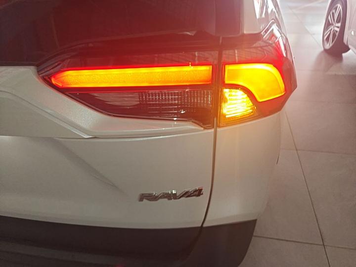 RAV4 2024 2.0L CVT RWD photo 7