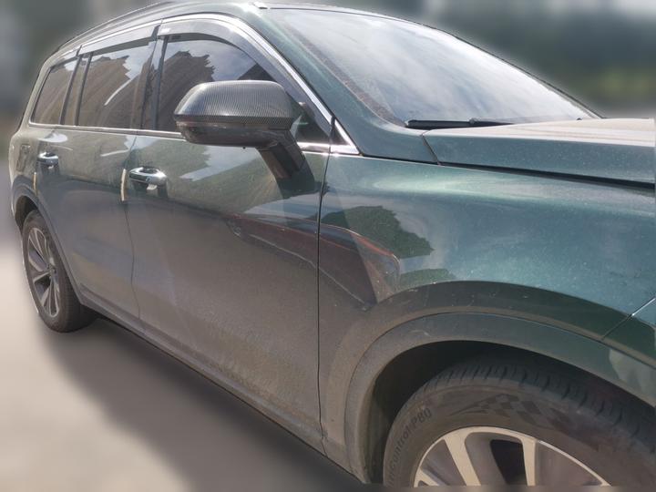 Li Auto ONE 2021 EREV 6-Seater photo 3