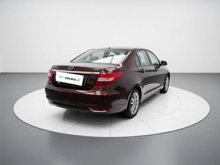 Vision 2016 1.5L MT photo 5