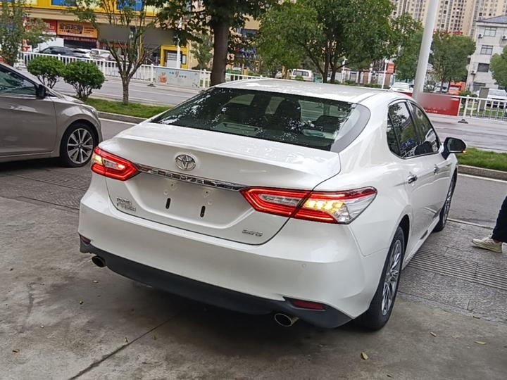 Camry 2018 2.0G Luxury photo 4