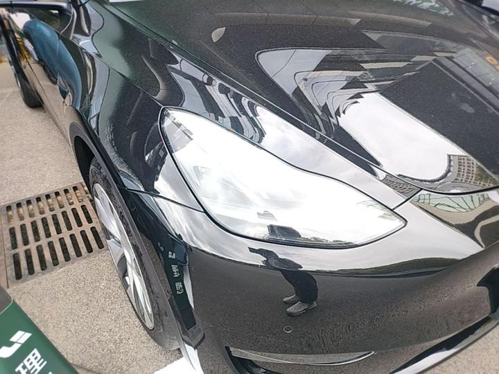 Model Y 2021 Standard Range RWD photo 7