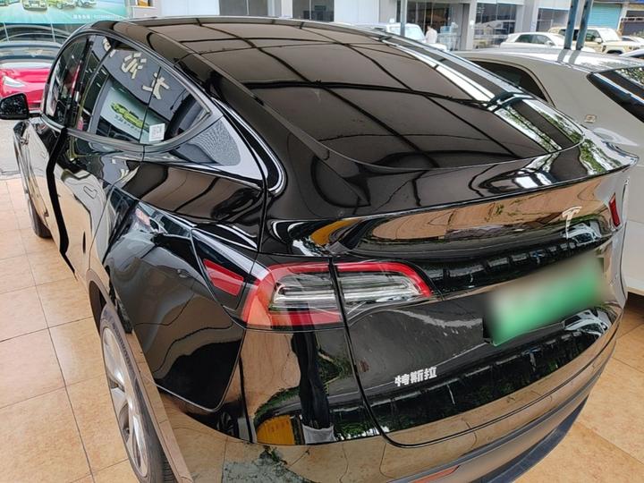 Model Y 2021 Long Range AWD 3D7 photo 4