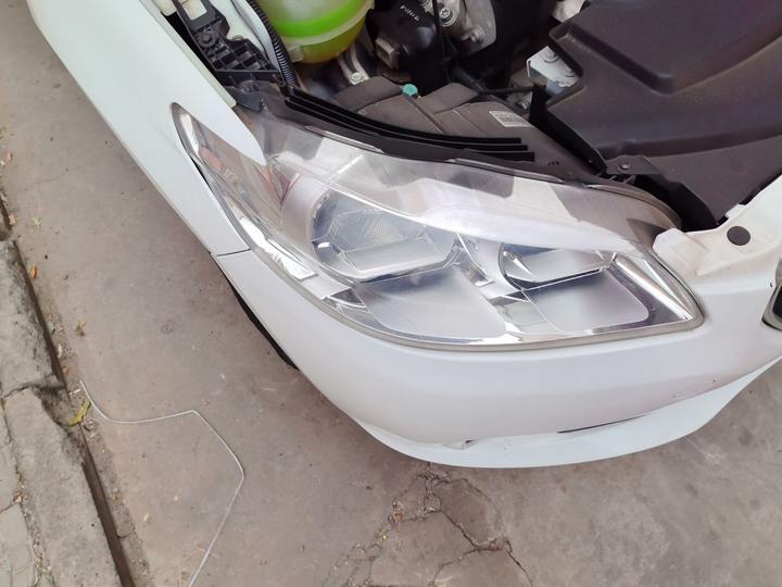 301 2014 1.6L MT Comfort photo 7