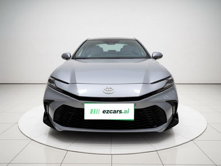 Camry 2024 Hybrid 2.0HS Sport photo 2
