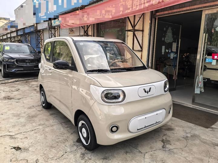 Hongguang MINIEV 2024 3rd Gen 215km photo 3