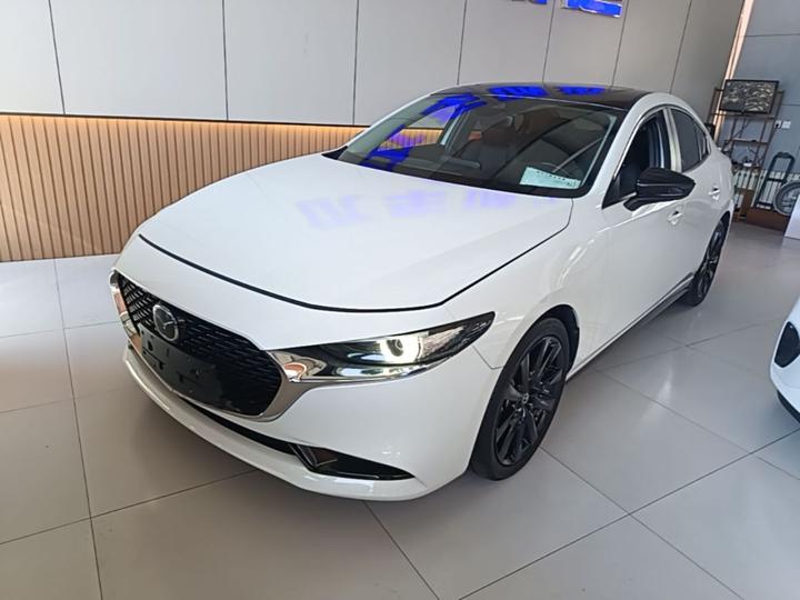 3 Axela 2023 2.0L AT