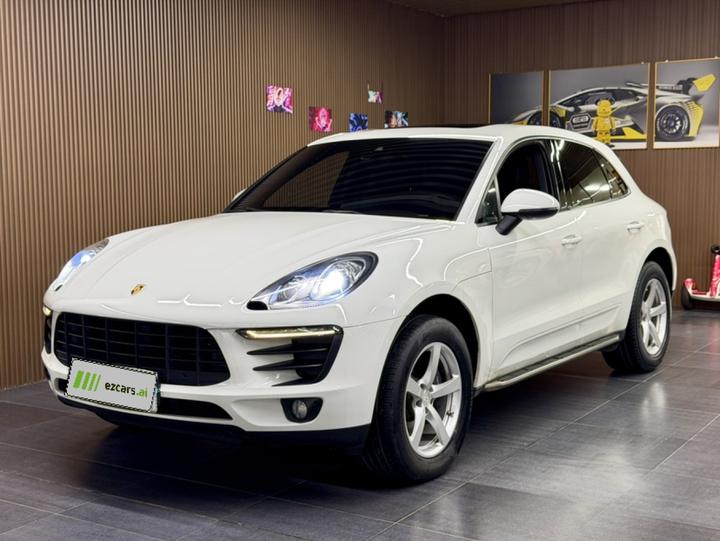 2017 Macan 2.0T