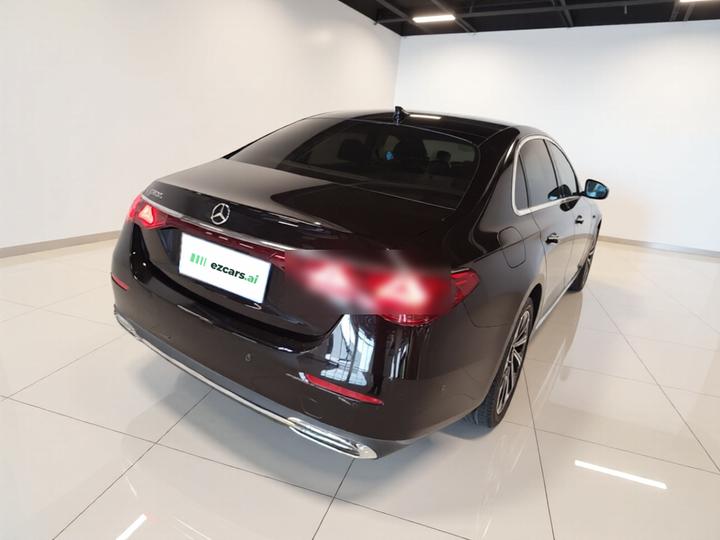E-Class 2024 E 300 L Luxury photo 6