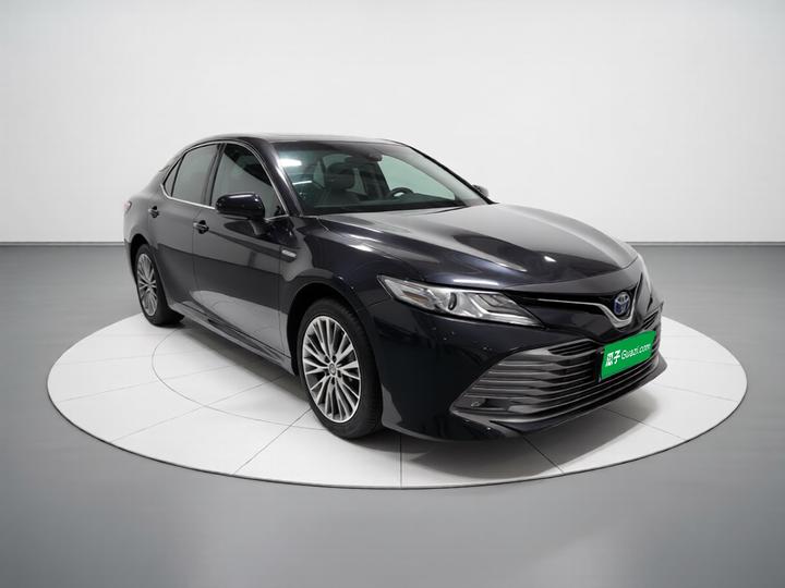 Camry 2018 Hybrid 2.5HG Luxury photo 3