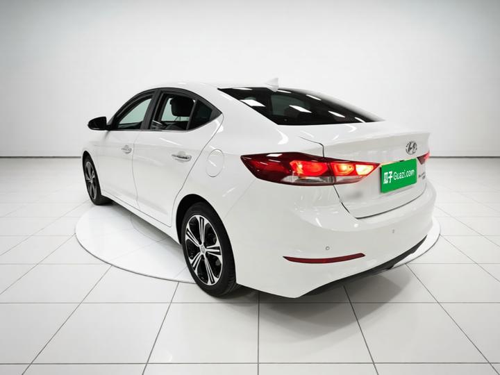Elantra 2018 1.4T DCT photo 4