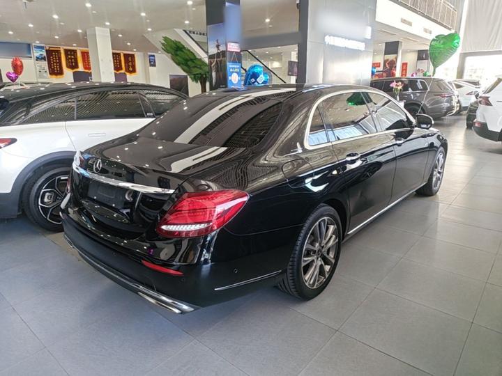 E-Class 2020 Facelift E 260 L photo 4