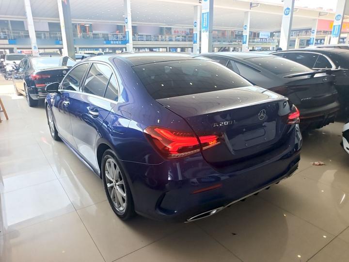 A-Class 2020 A 200 L Sport photo 4