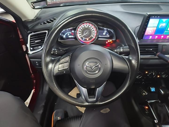 3 Axela 2016 Sedan 1.5L AT Comfort photo 6