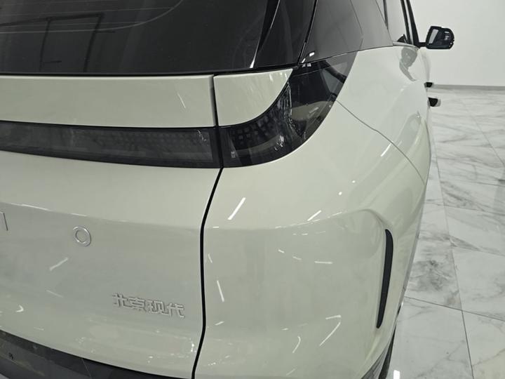 EO 2025 RWD TECH 64.2kWh photo 7