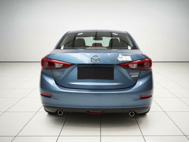 3 Axela 2017 Sedan 1.5L AT Luxury China V photo 5