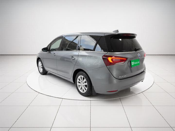 GL6 2018 18T 6-Seater Luxury photo 4