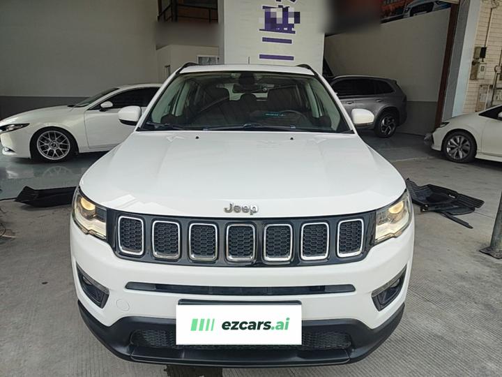 Compass 2017 200T AT photo 2